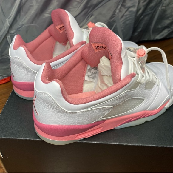 NIKE Air Jordan 5 Low “White/Desert Berry” - Picture 5 of 7